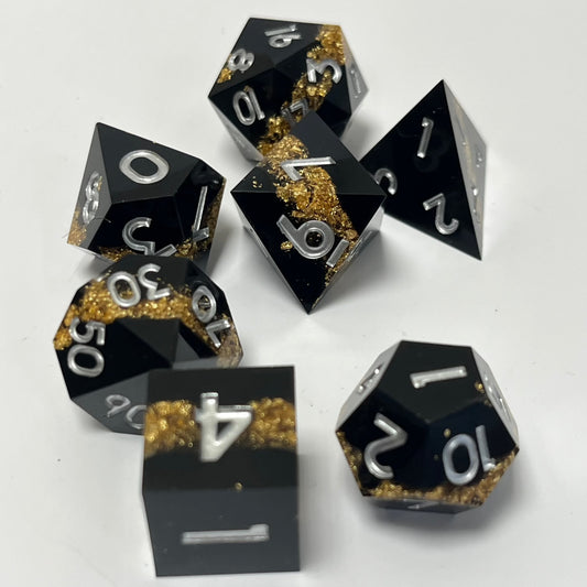 geode sharp edge dnd dice sets for TTRPG, role playing games and dice goblin collectors