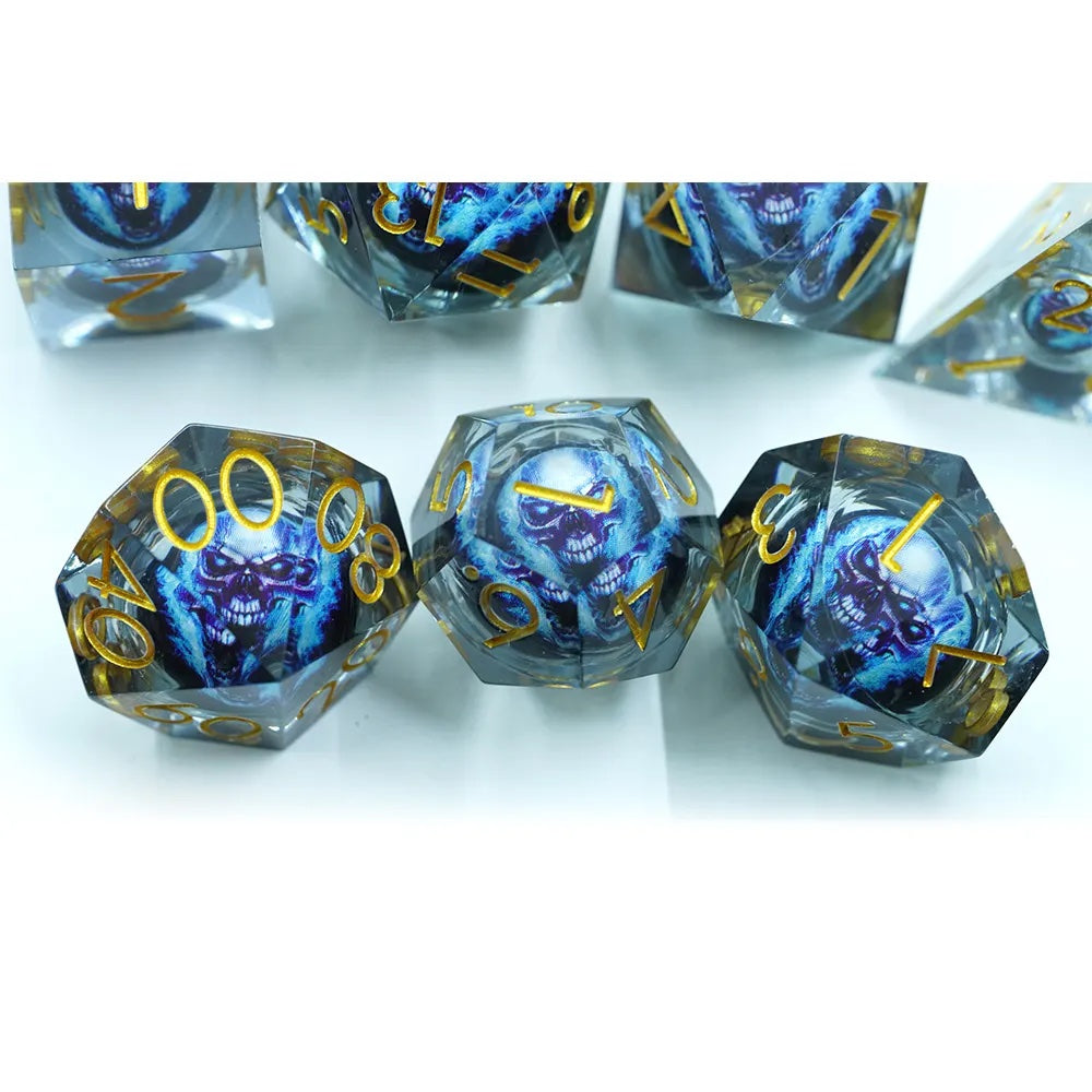 Sharp edge dnd dice set, skull dice, rpg dice, dice goblin and critical critters